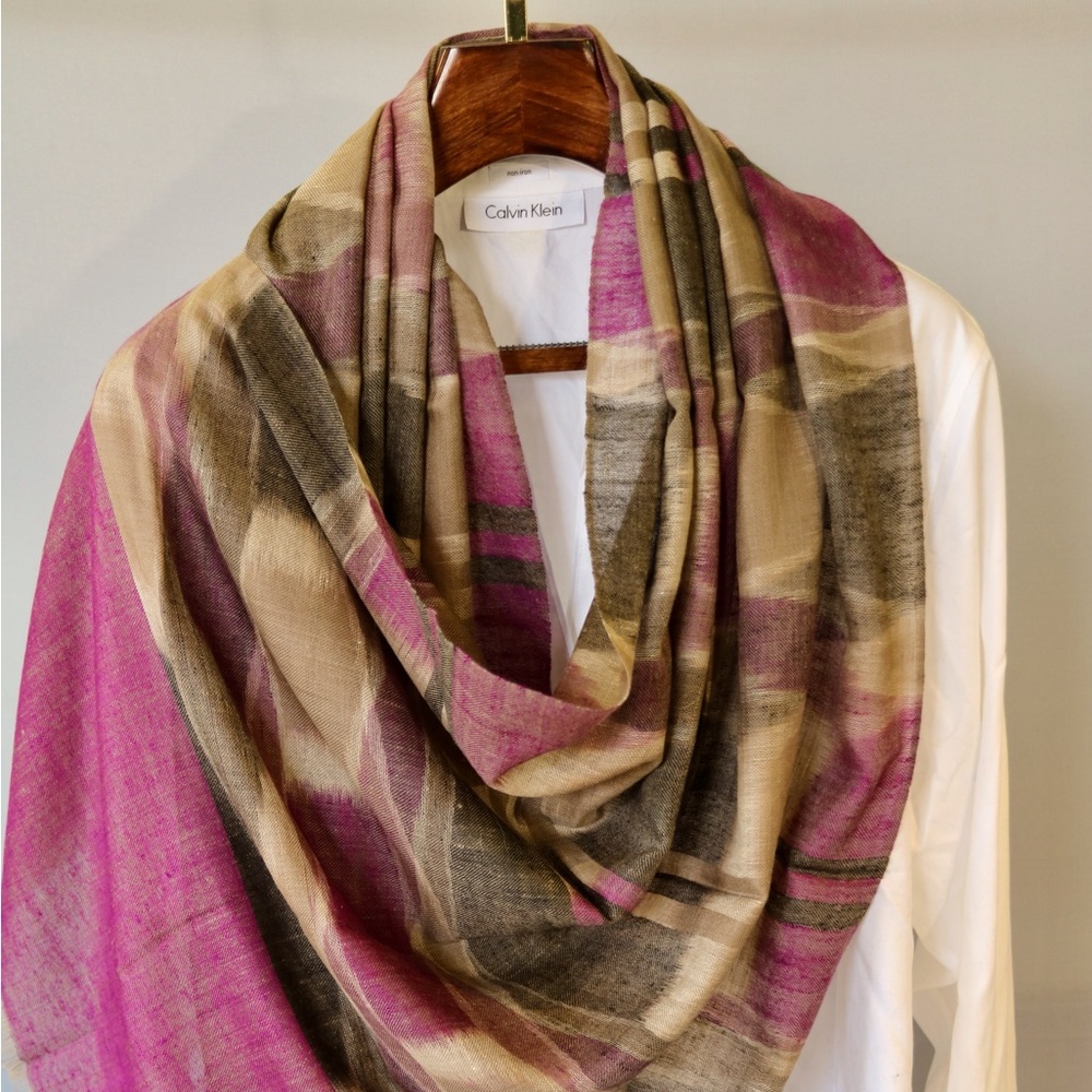 Pashmina 100% handmade & 100% cashmere ikkat stole size 28/80 inches